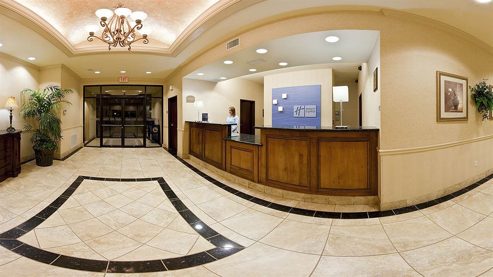 Holiday Inn Express Hotel And Suites Conroe By Ihg Екстер'єр фото