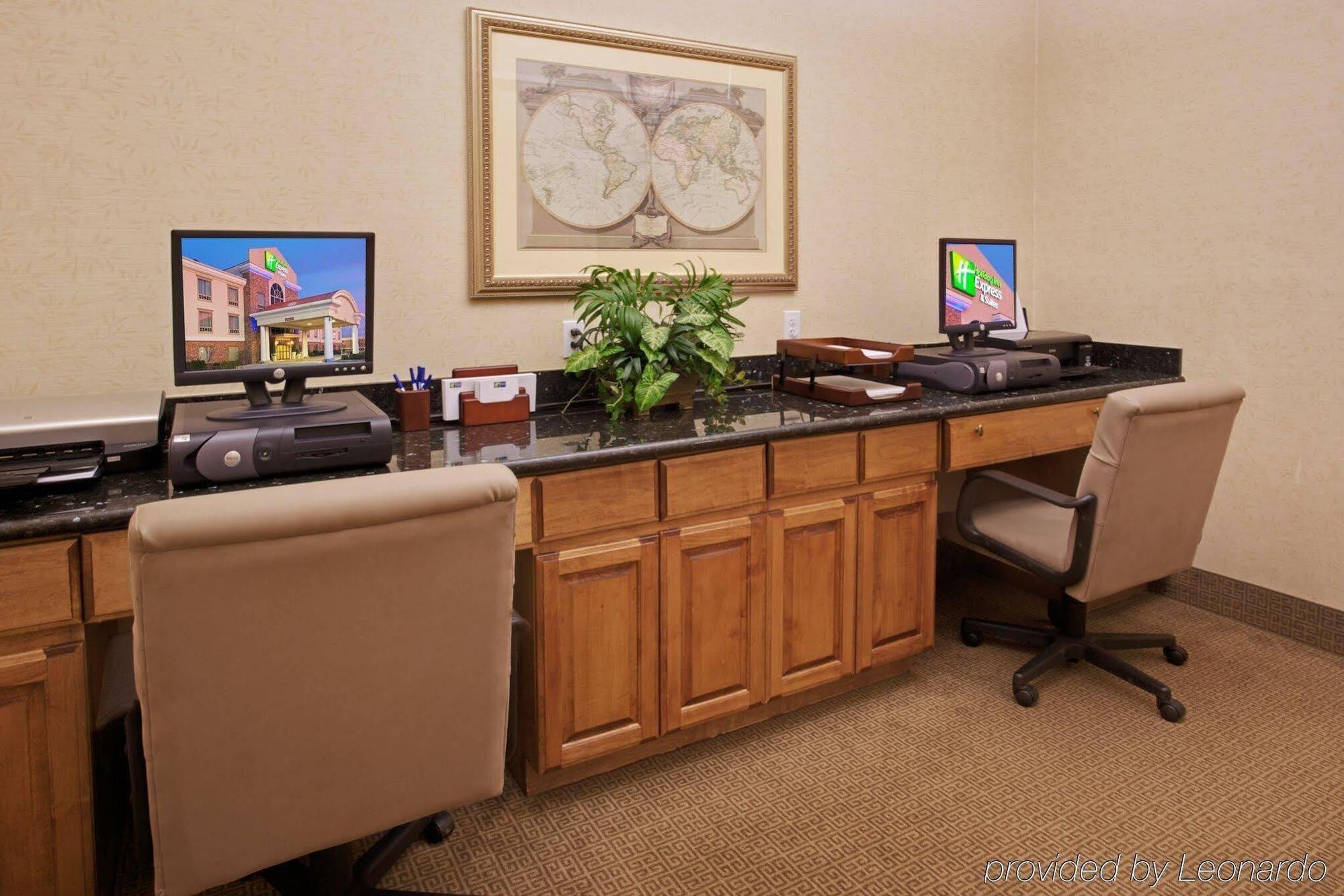 Holiday Inn Express Hotel And Suites Conroe By Ihg Екстер'єр фото